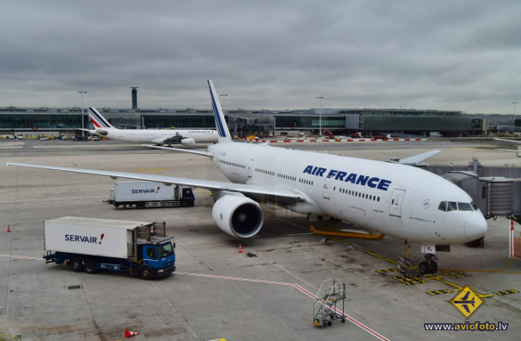 Boeing 777-228/ER
